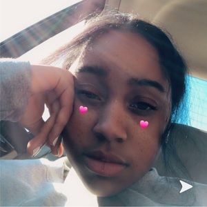 Meet your Posher, Tiffany